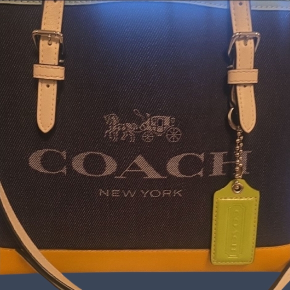 COACH Mollie 25 Tote Bag In Colorblock EUC - Picture 10 of 13